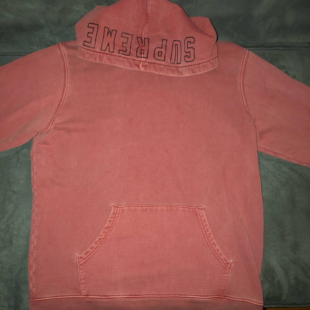 Supreme hoodie